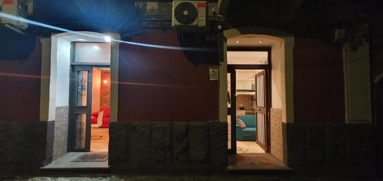 Da Marieddu Appartamento Indipendente In Centro Citta Catánia Buitenkant foto
