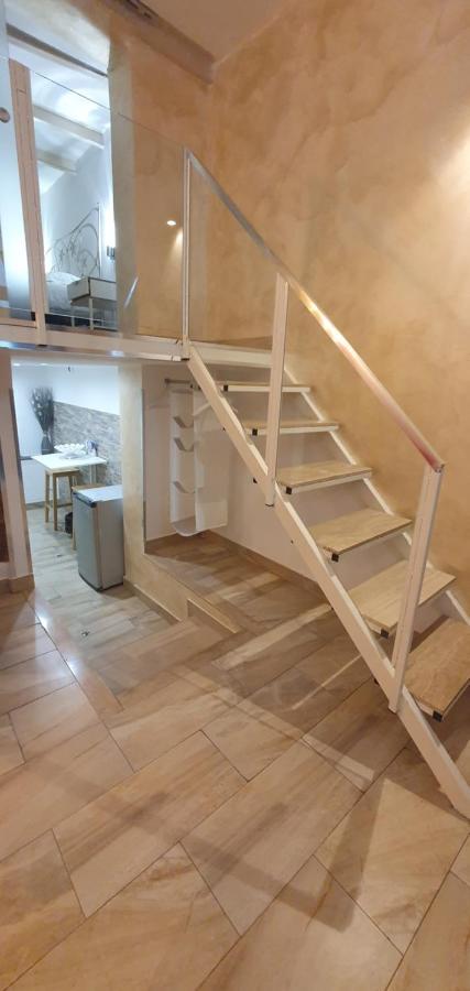 Da Marieddu Appartamento Indipendente In Centro Citta Catánia Buitenkant foto