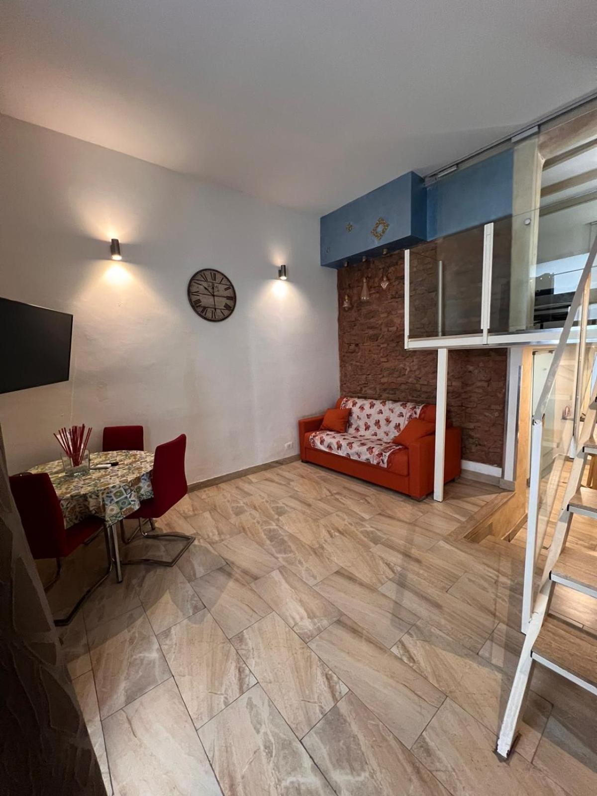 Da Marieddu Appartamento Indipendente In Centro Citta Catánia Buitenkant foto